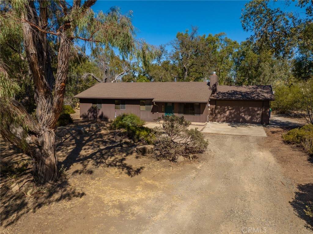 8105 San Rafael Road - Photo 1