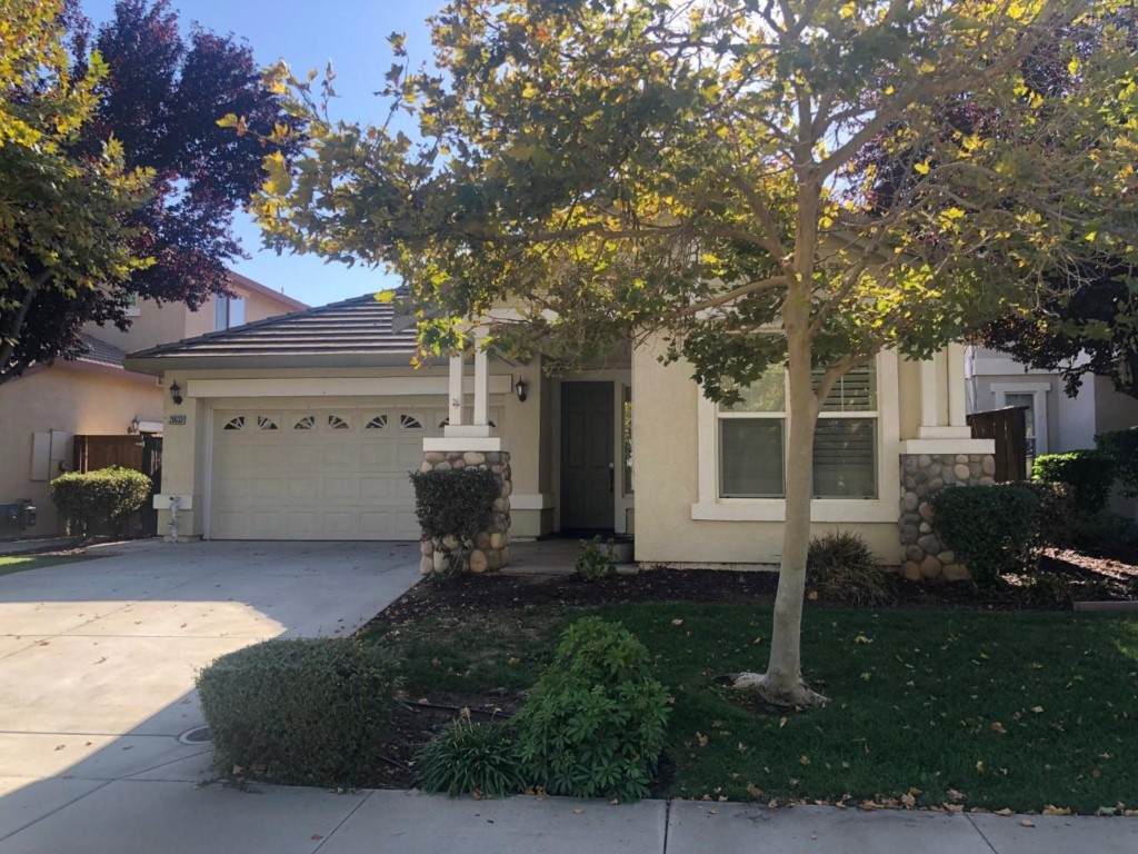 20633 Sarazen Place - Photo 1