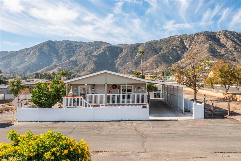32900 Riverside Drive - Photo 1