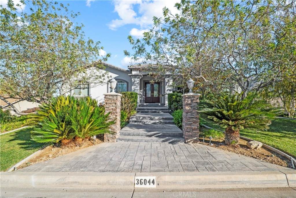 36044 Highland Avenue - Photo 1