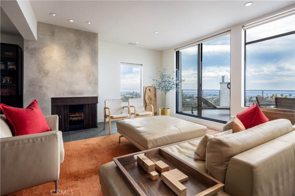 736 Gould Avenue - Photo 1