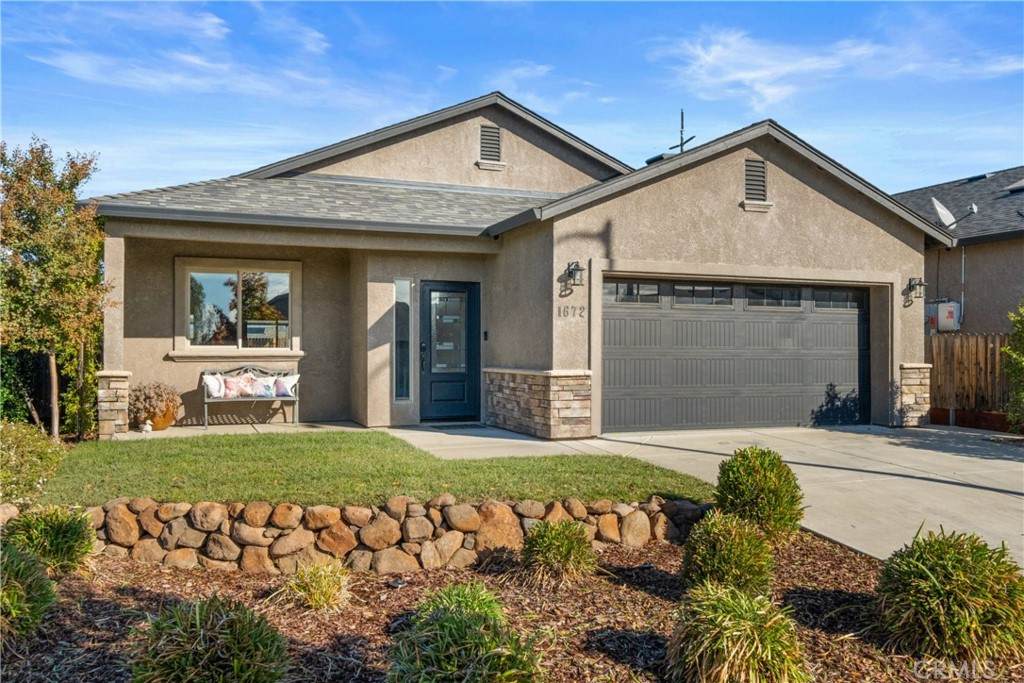 1672 Arizona Way - Photo 1