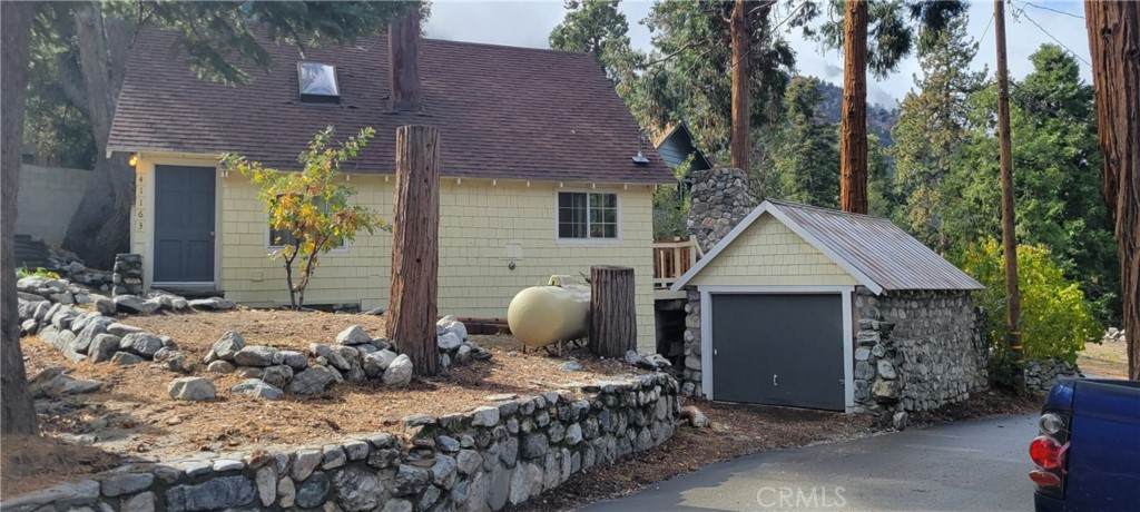 41163 Pine Drive - Photo 1