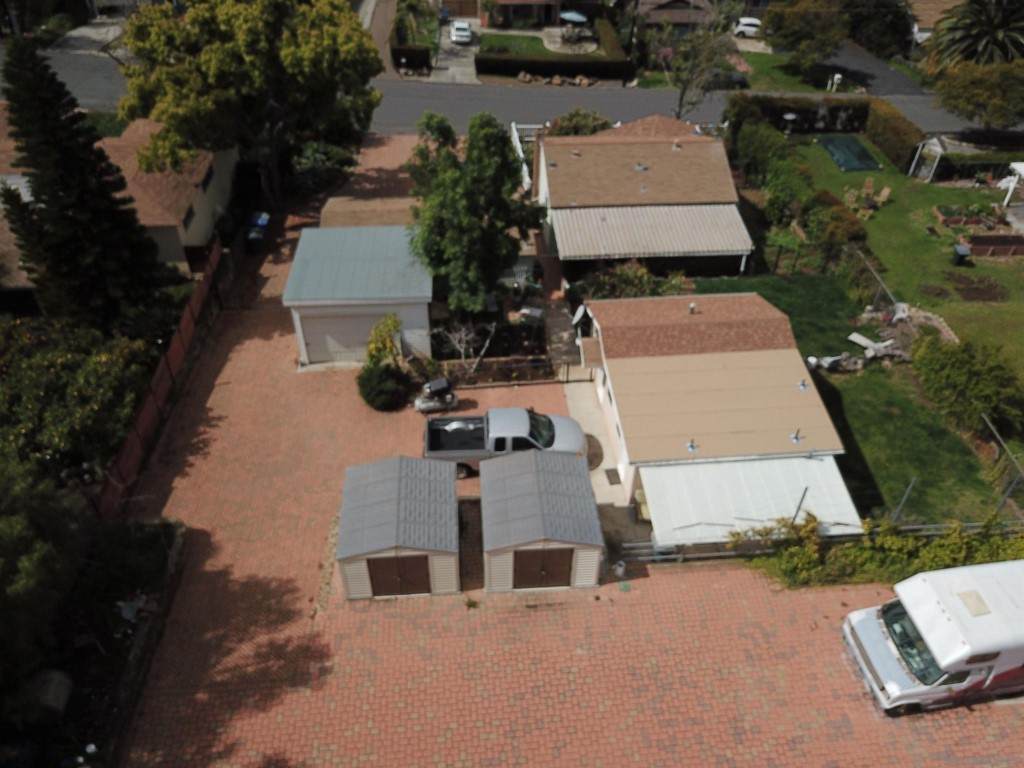 4473 Maple - Photo 1