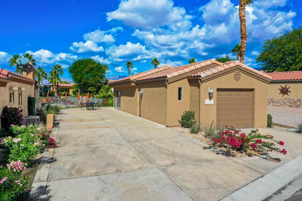 44453 Masson Drive - Photo 1