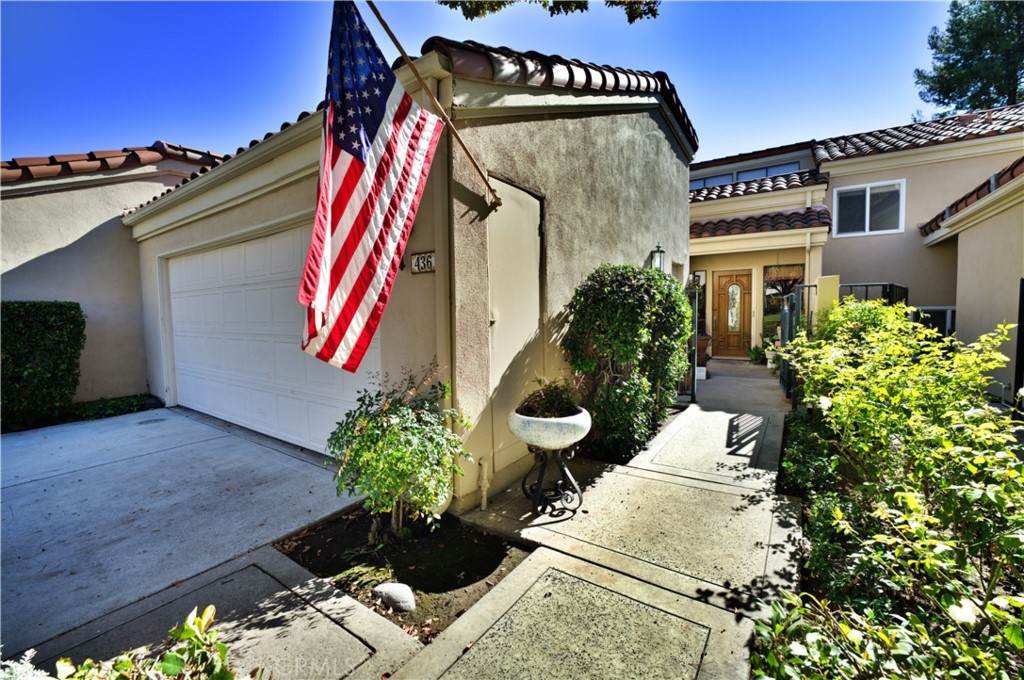 436 Westchester Place - Photo 1