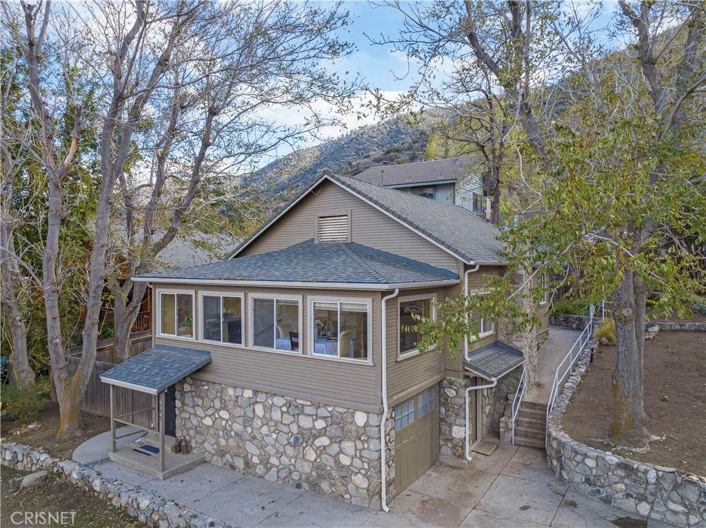 3532 Nebraska - Photo 1