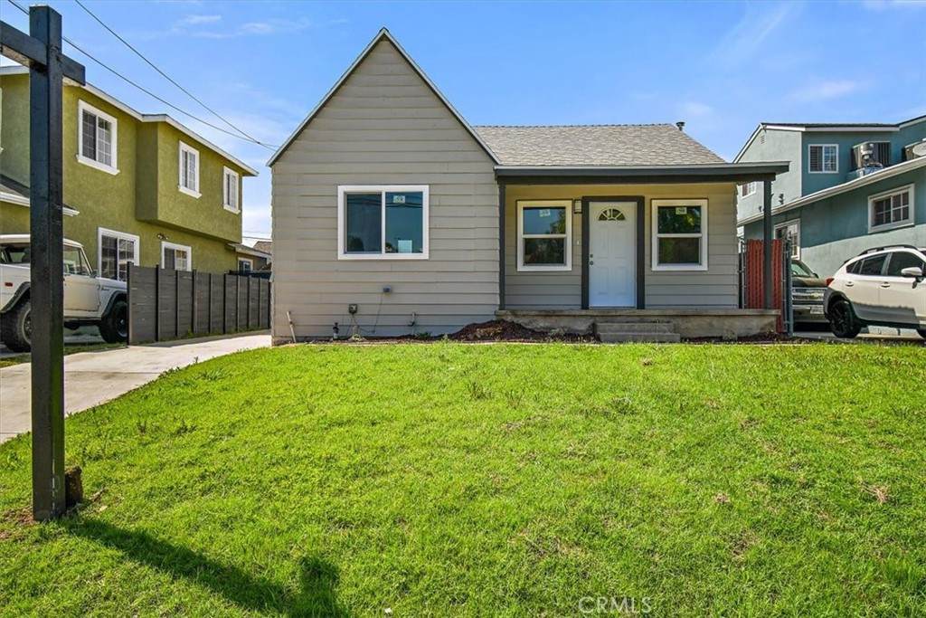 2619 Montezuma Avenue - Photo 1