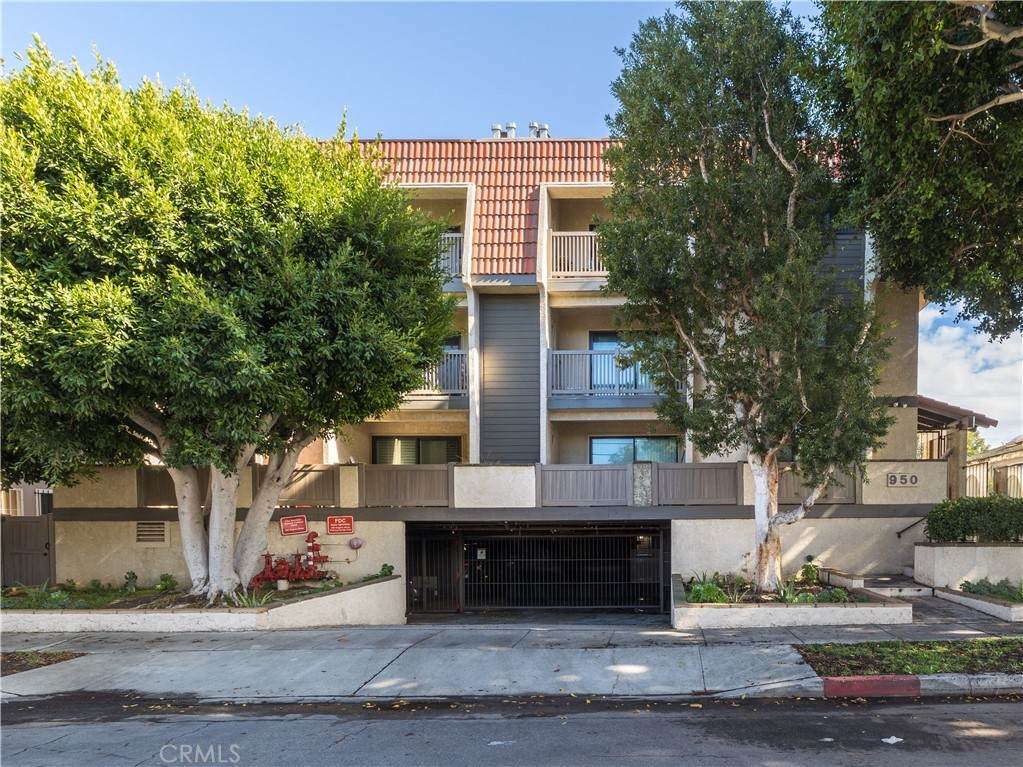 950 Virginia Street - Photo 1