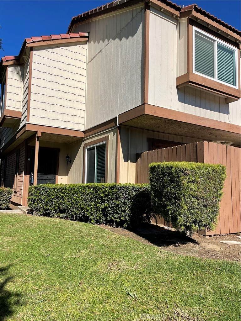 2017 S Campus Ave - Photo 1