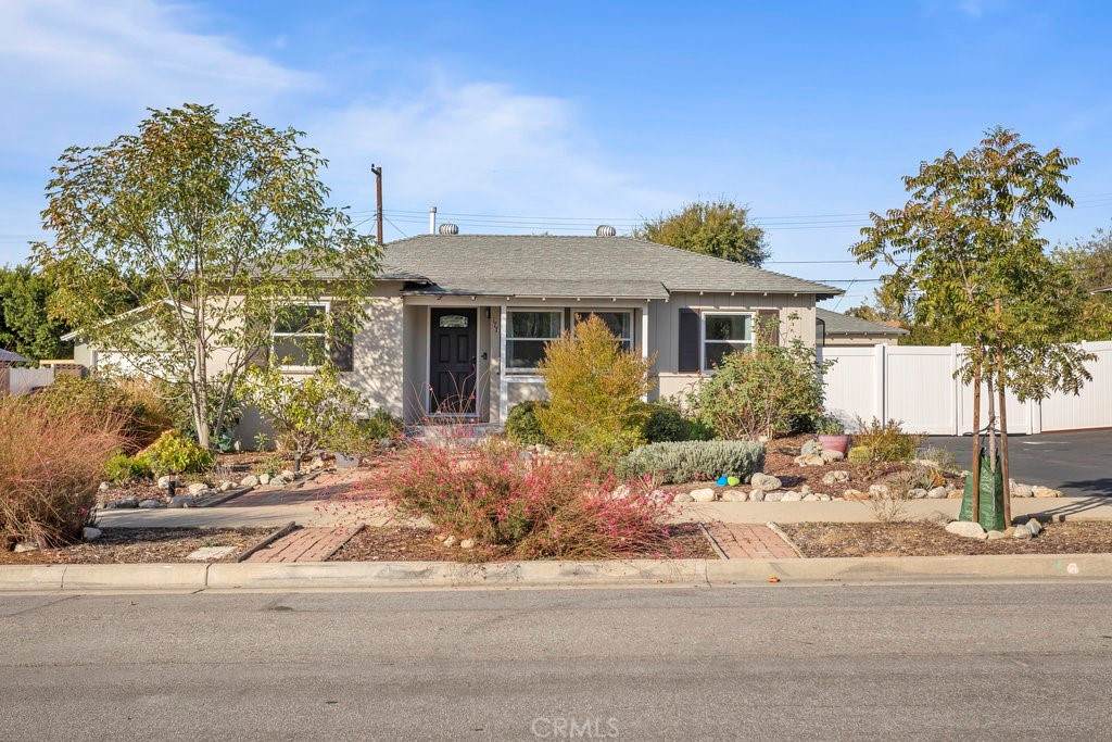 177 Princeton Avenue - Photo 1
