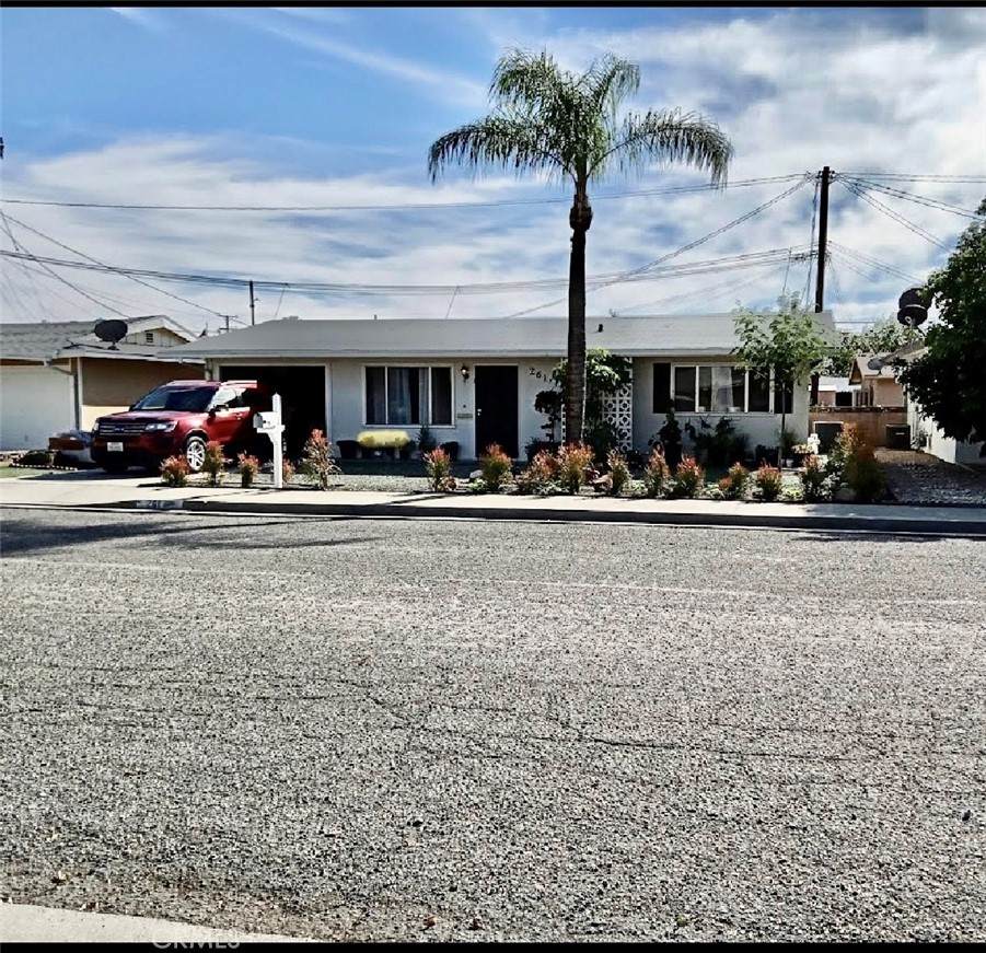 261 Vivian Lane - Photo 1
