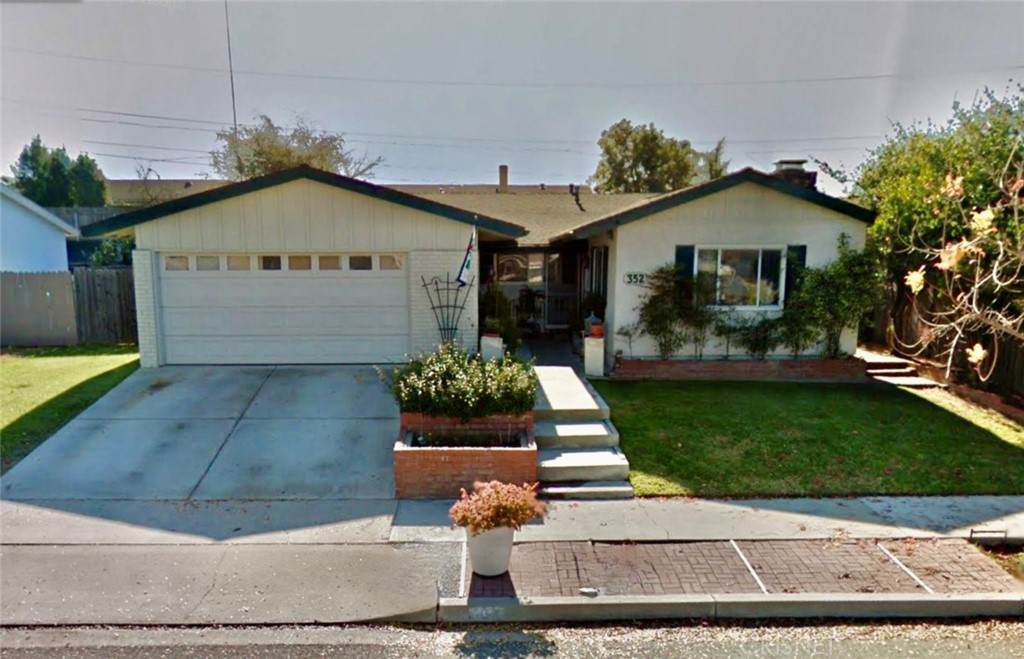 352 Valley View Drive - Photo 1