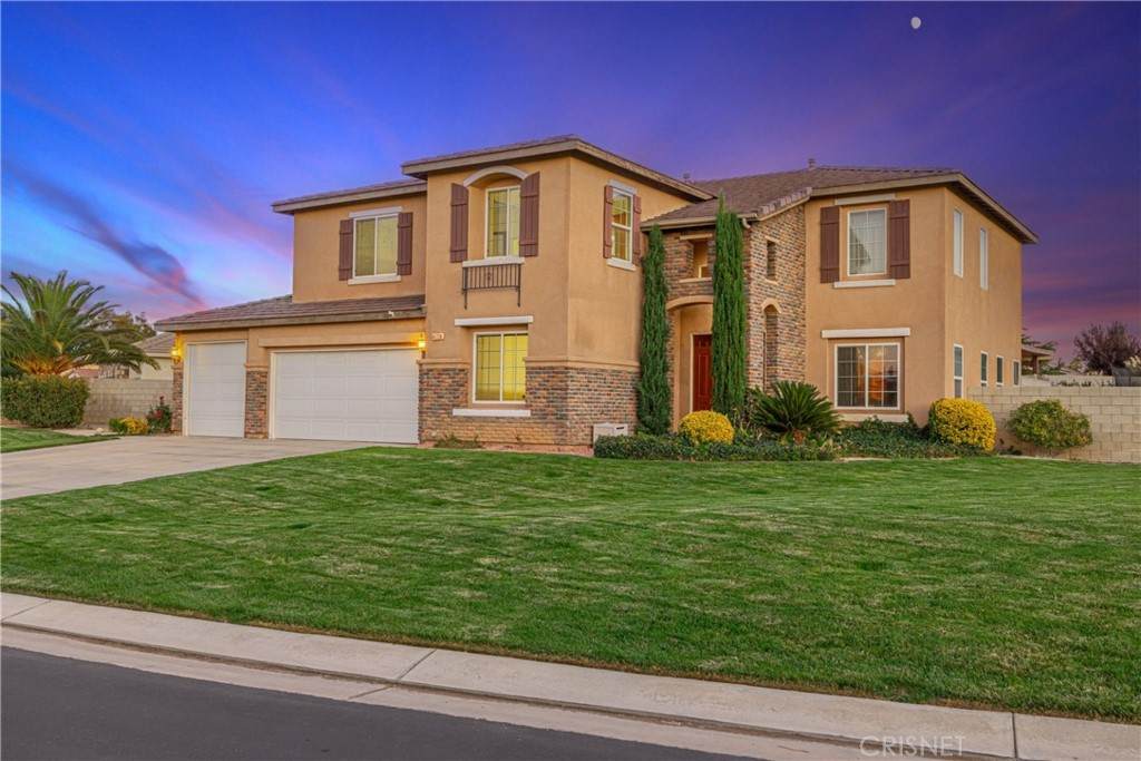 41734 Firenze Street - Photo 1