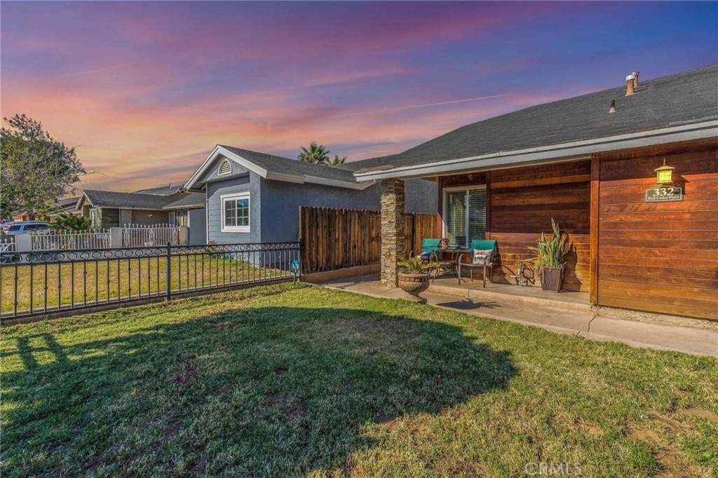 332 Red Cedar Place - Photo 1