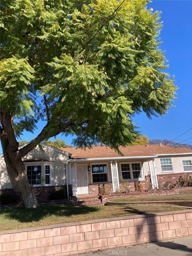 607 Palm Avenue - Photo 1