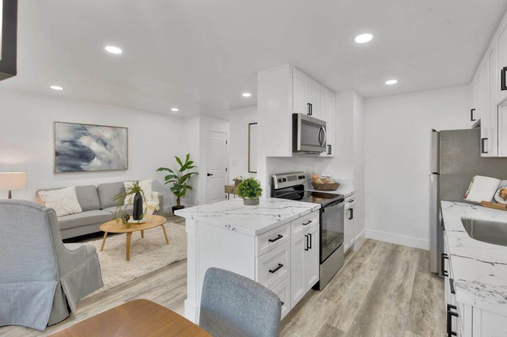 1649 Pentecost Way - Photo 1