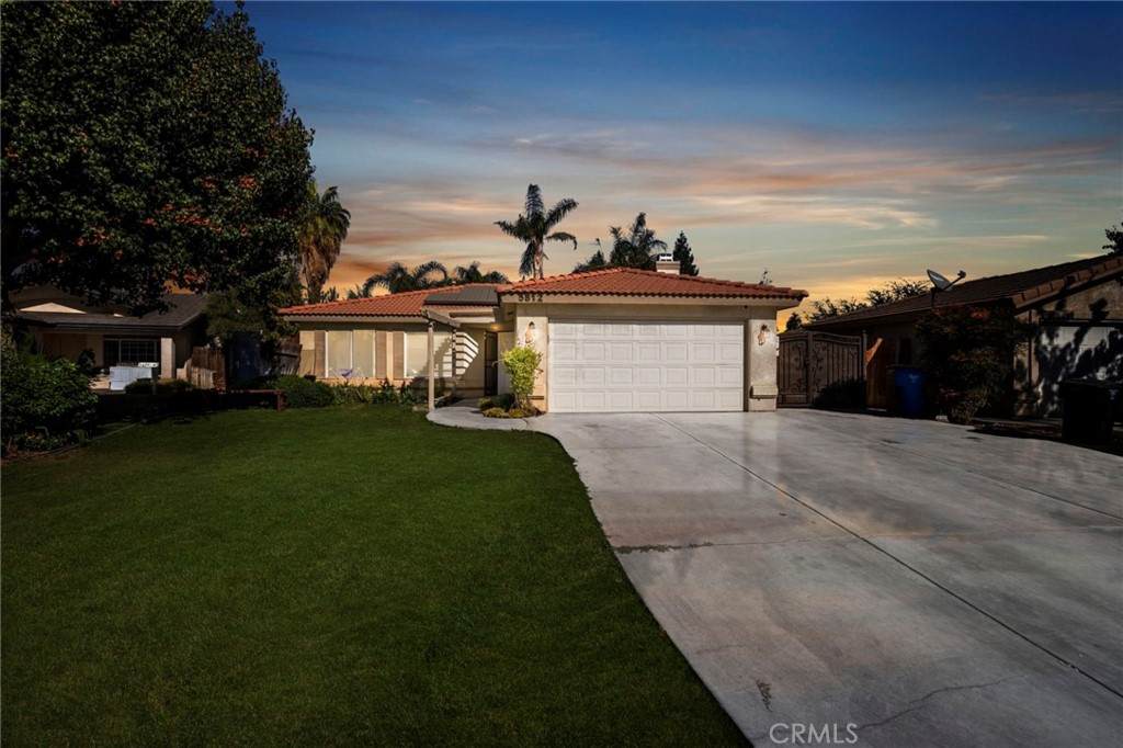 5812 Summer Cypress Drive - Photo 1
