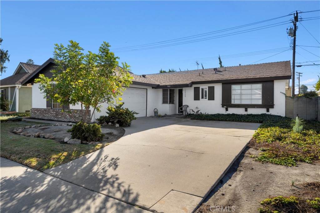 5882 Richmond Avenue - Photo 1