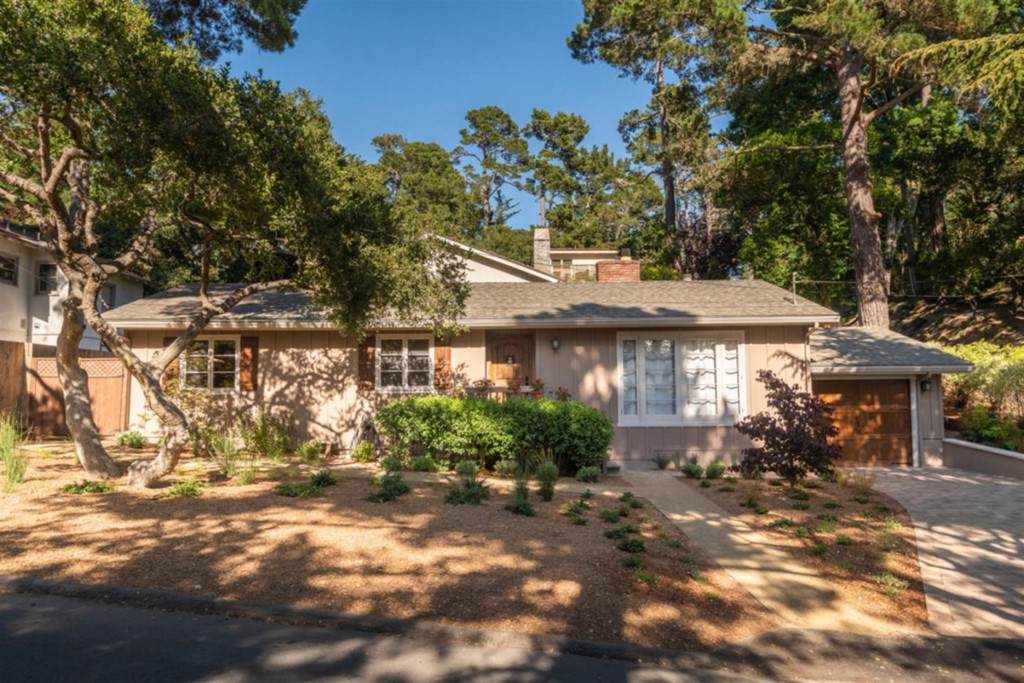 3783 3783 Santa Fe Street - Photo 1