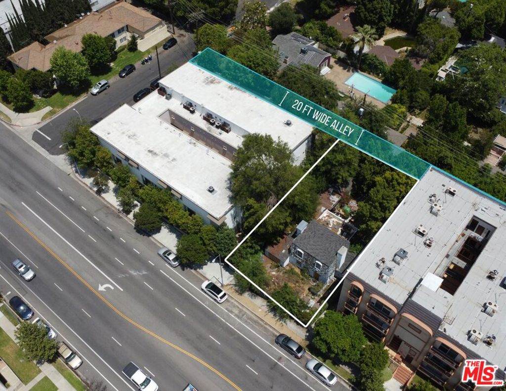 5044 Laurel Canyon Boulevard - Photo 1