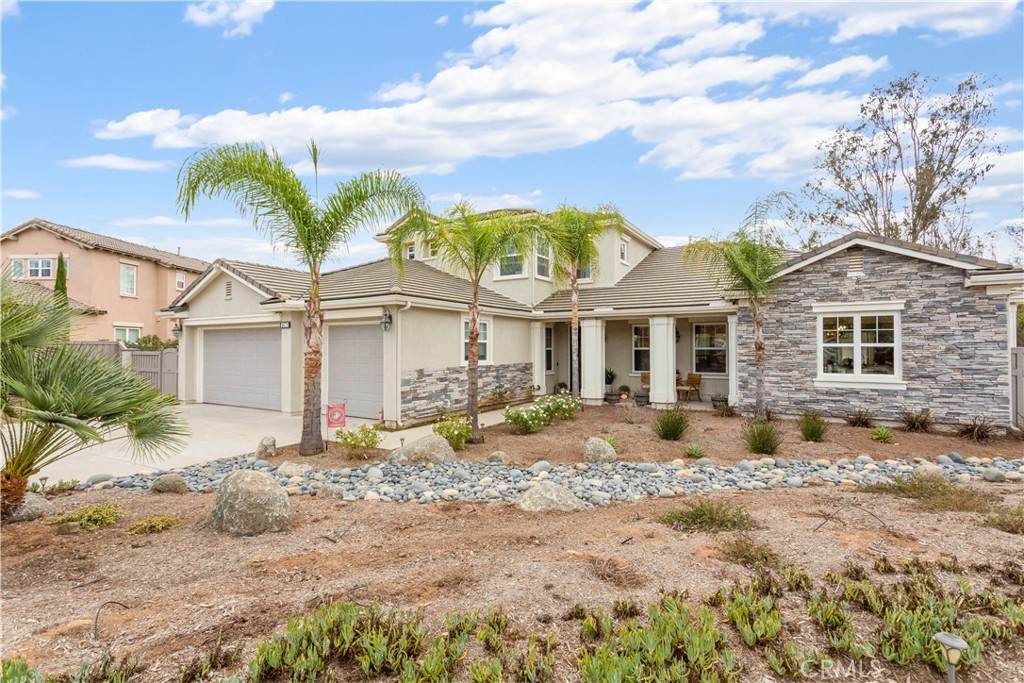 4675 Highland Oaks Street - Photo 1