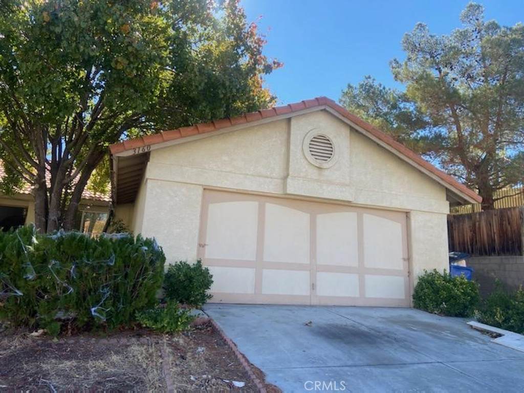 3160 Crowne Drive - Photo 1