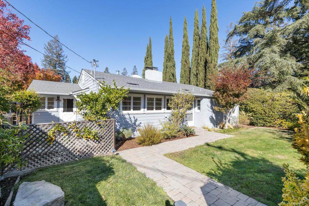1740 Selby Lane - Photo 1