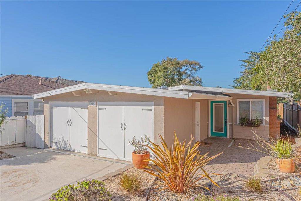 1222 Shafter Avenue - Photo 1