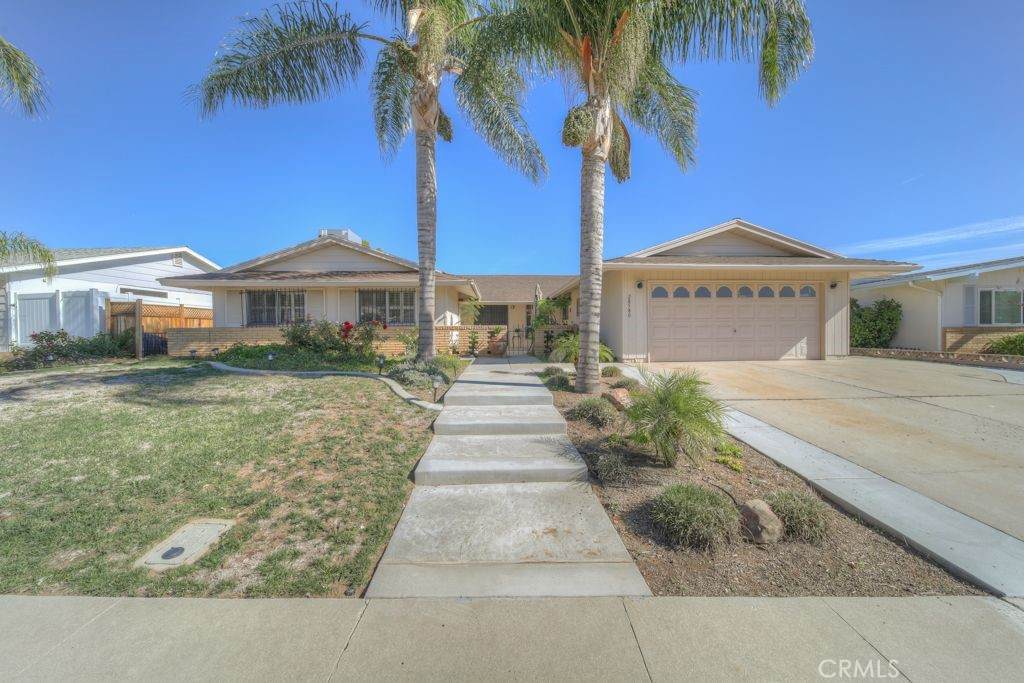 28580 Portsmouth Drive - Photo 1
