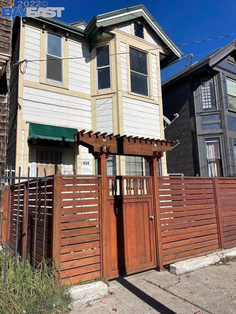 1434 9th St - Photo 1