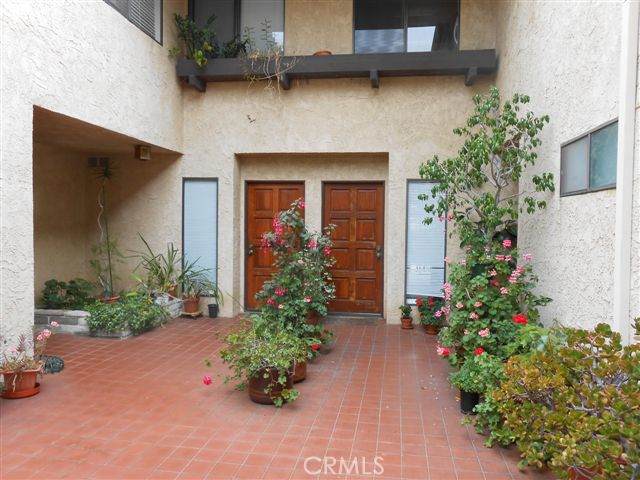 1112 Meyler Street - Photo 1