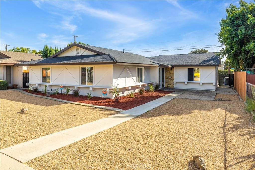 1072 San Bernardino Avenue - Photo 1