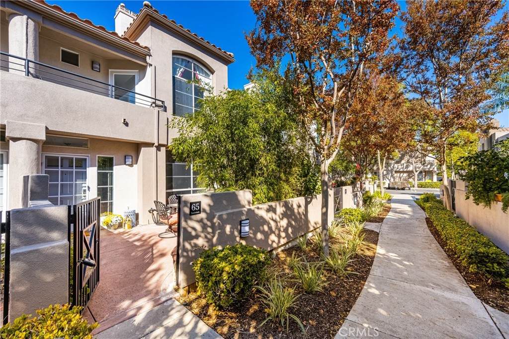 65 Tradewinds - Photo 1
