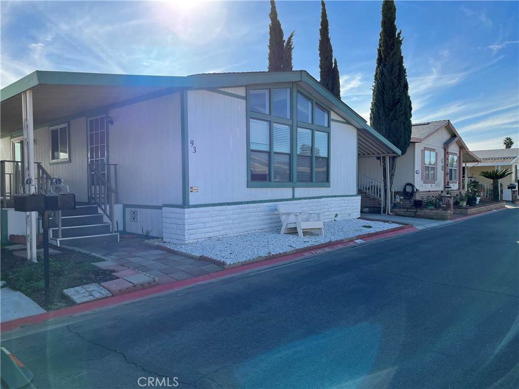 1456 E. Philadelphia Spc 93 - Photo 1