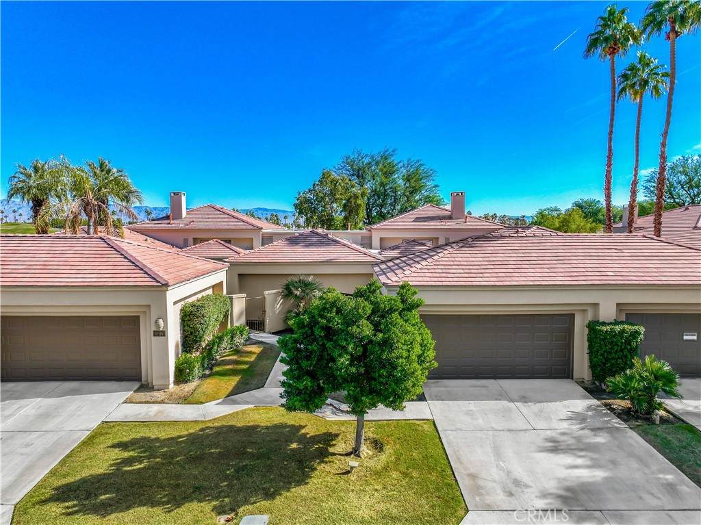55196 Oak Tree - Photo 1