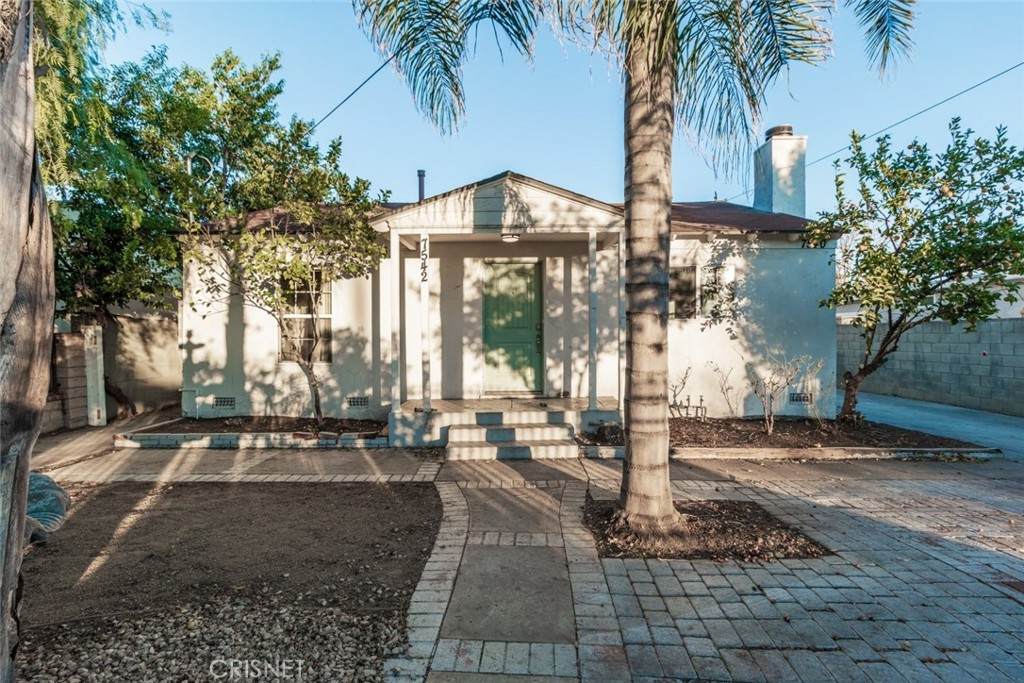 7542 Lindley Avenue - Photo 1
