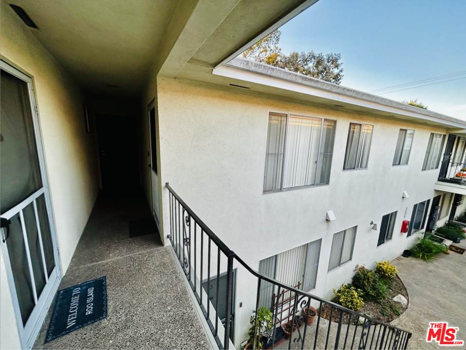 30230 3rd Street - Photo 1