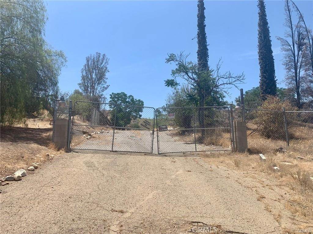 22343 Eagle Crest Court - Photo 1