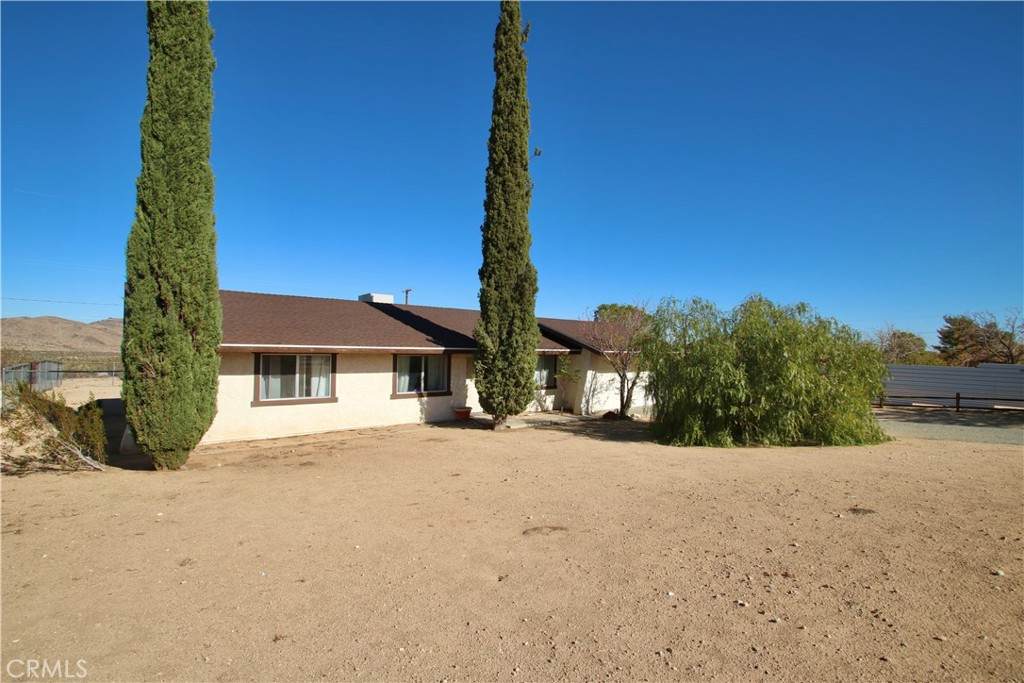60440 Granada Drive - Photo 1