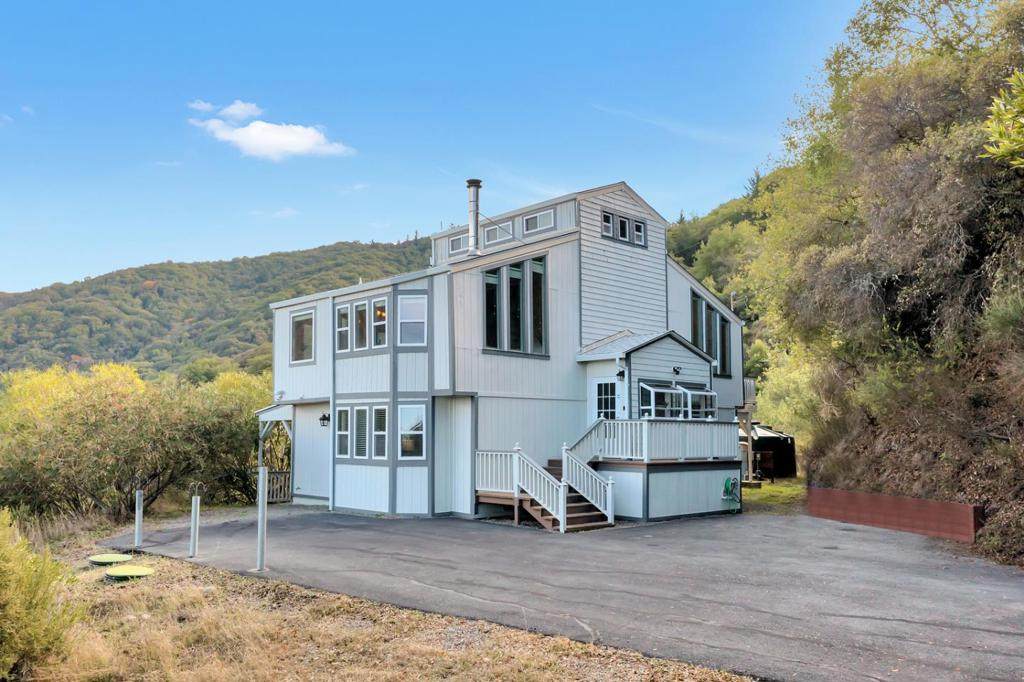 17255 Soda Springs Road - Photo 1