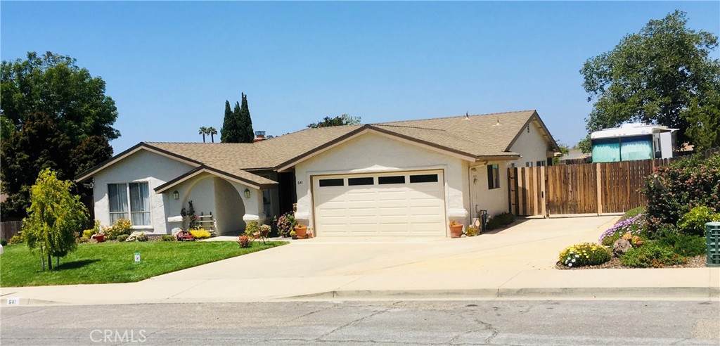 641 Dale Way - Photo 1
