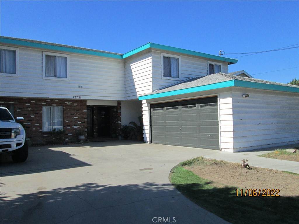 12721 8th Street - Photo 1