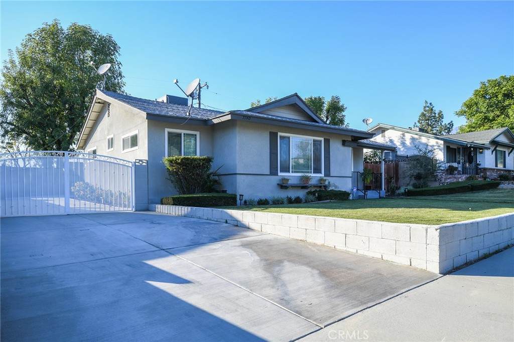 7740 Montara Avenue - Photo 1