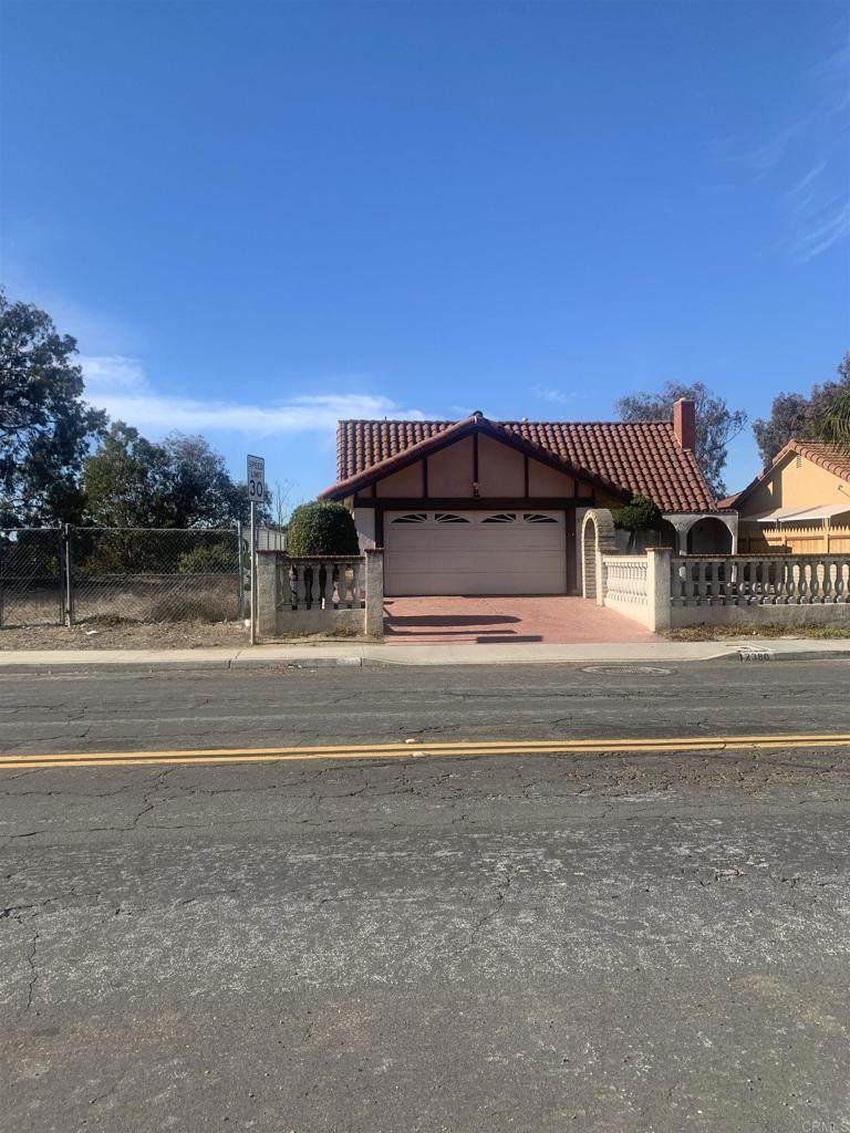 2380 Alta View Dr - Photo 1