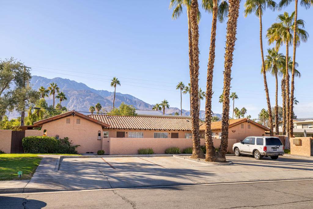 561 Desert View Drive - Photo 1