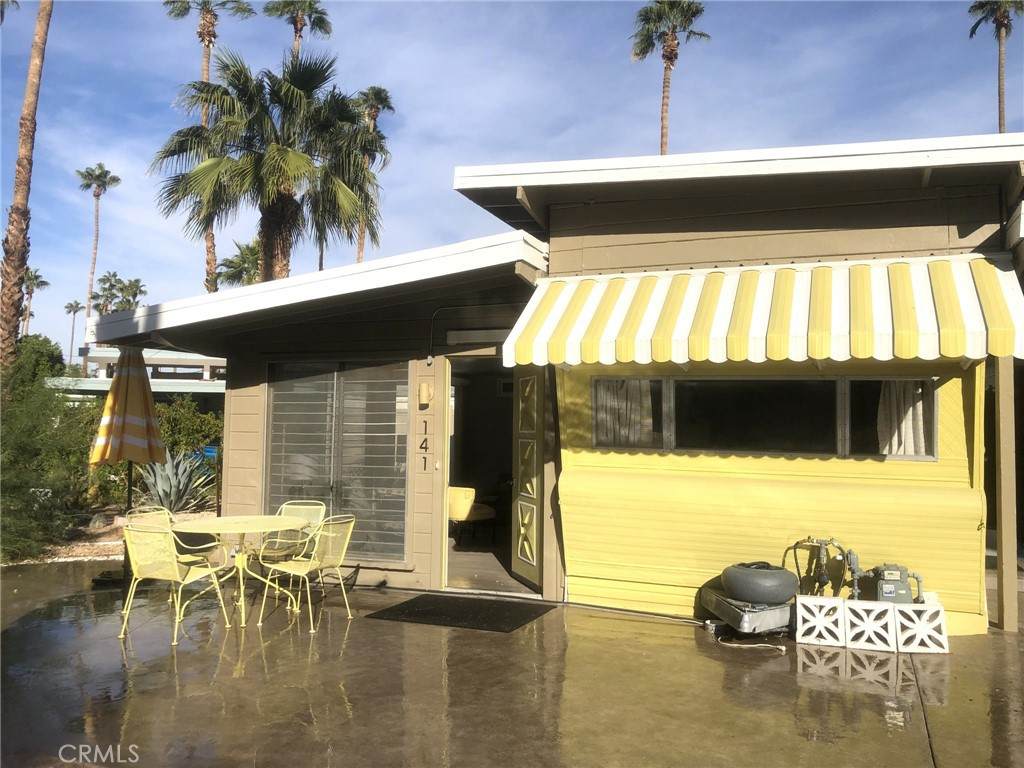 141 Morocco Street - Photo 1