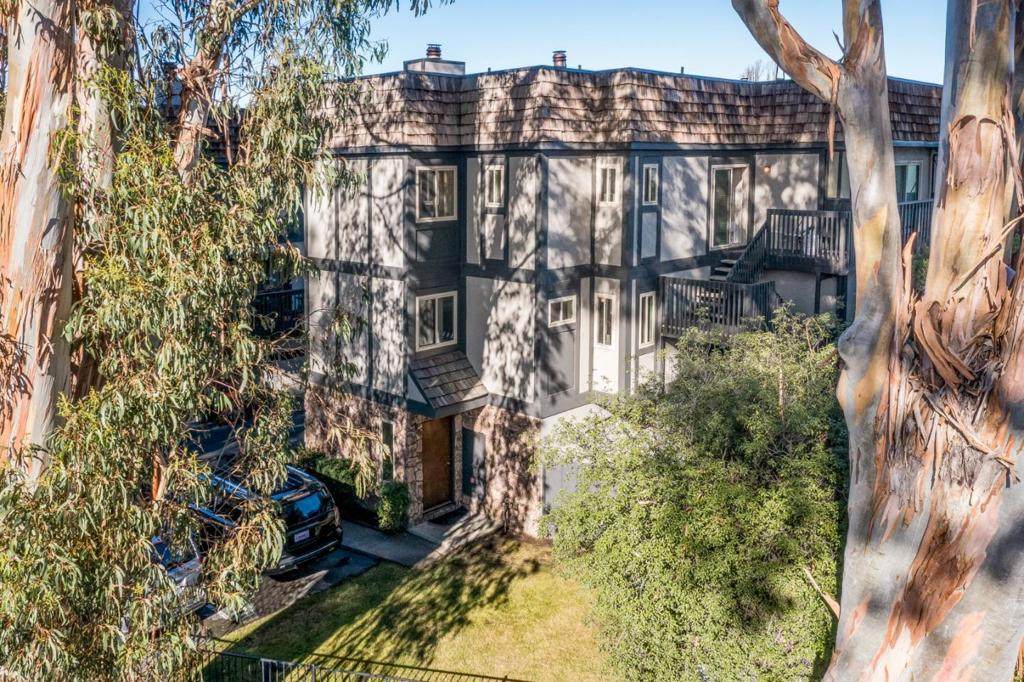 33 Park Road - Photo 1
