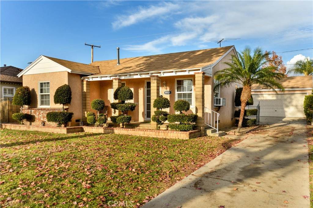 10531 Rose Drive - Photo 1