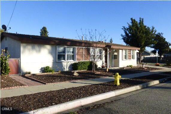 184 Redwood Avenue - Photo 1